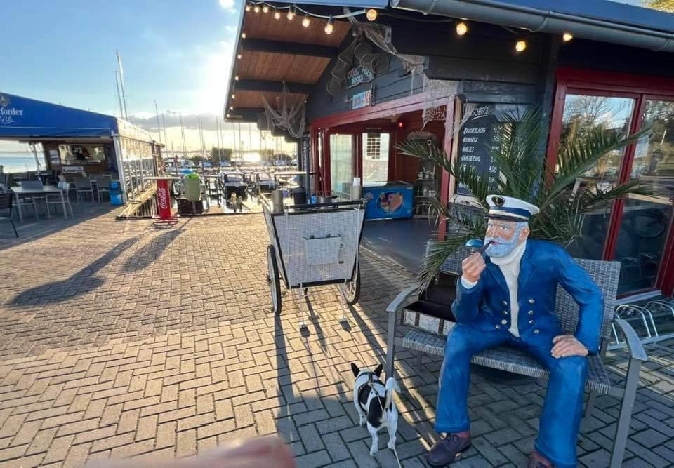 Seeliebe, 300 Meter Zum Wasser, Mit Terrasse Und Garten Lembruch Exterior foto